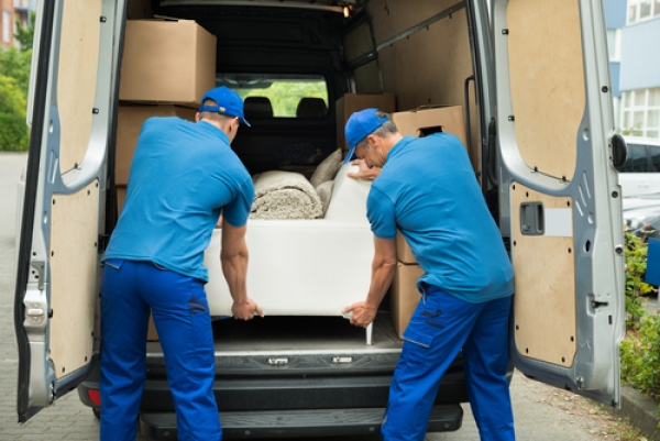 What Makes Our Full-Service Movers Different?